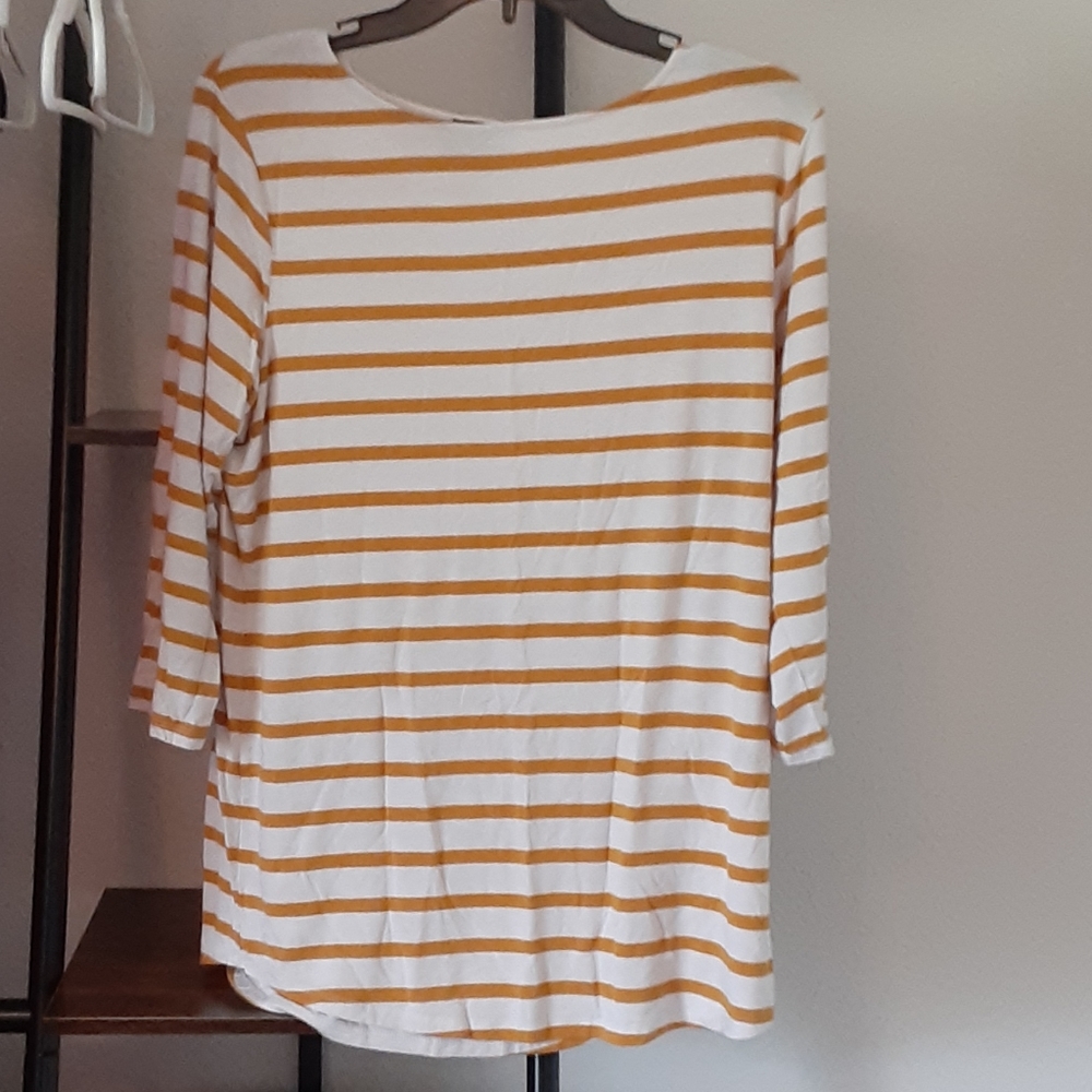 Long sleeved shirt